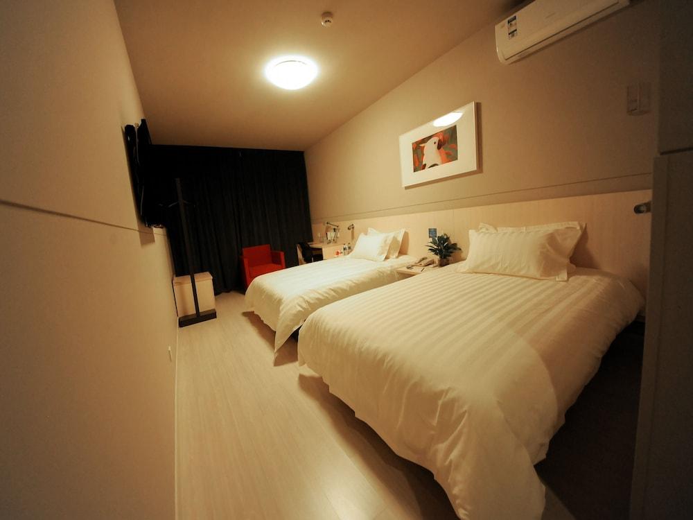 Jingjiang Inn Shanghai Jiading Chengzhong Road Exterior photo